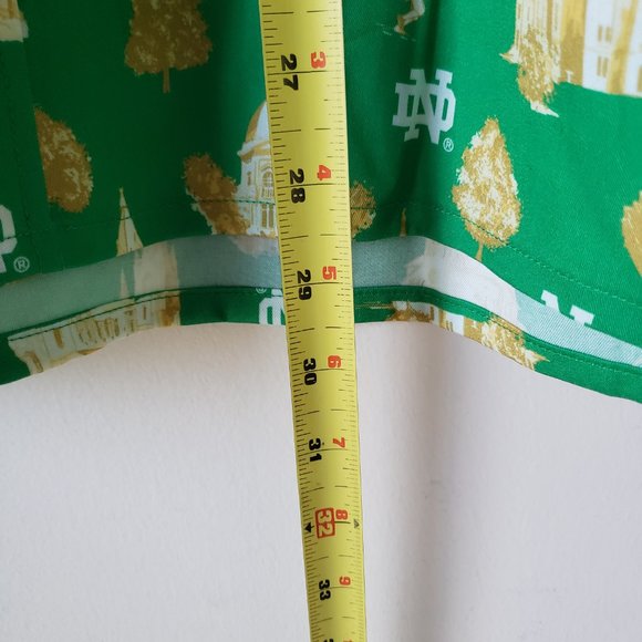 Notre Dame Fighting Irish Button Up Shirt Mens Medium Green Uscape USA NWT - Picture 13 of 13